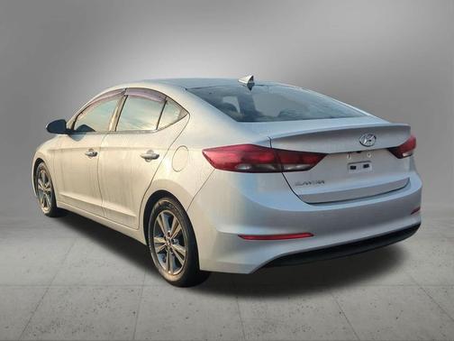 2017 Hyundai ELANTRA Value Edition
