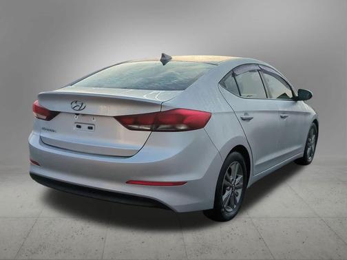 2017 Hyundai ELANTRA Value Edition