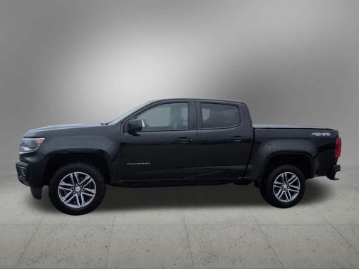 Black 2022 Chevrolet Colorado WT