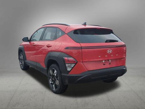 2025 Hyundai KONA SEL Convenience