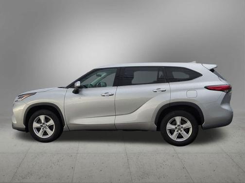 2021 Toyota Highlander Hybrid LE