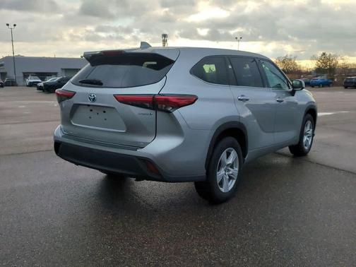 2021 Toyota Highlander Hybrid LE