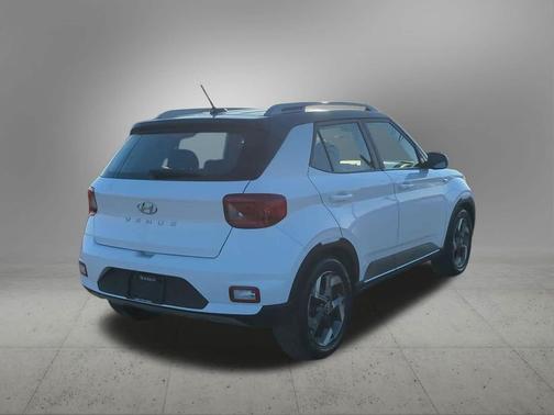 2023 Hyundai VENUE Limited