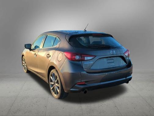 2018 Mazda Mazda3 Touring