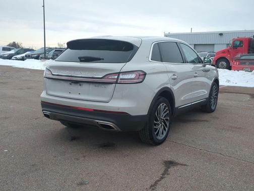 2020 Lincoln Nautilus Reserve