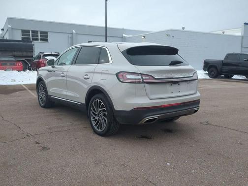 2020 Lincoln Nautilus Reserve