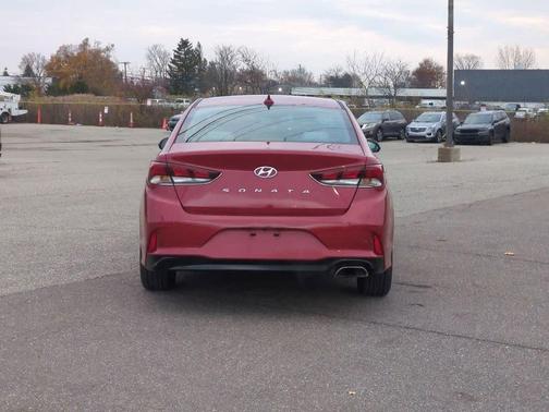 2018 Hyundai SONATA SEL