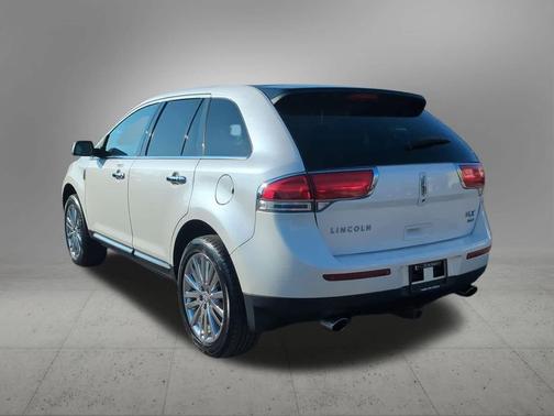 2013 Lincoln MKX Base