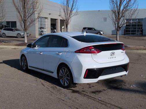 2018 Hyundai IONIQ Hybrid Limited