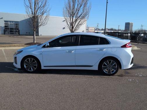 2018 Hyundai IONIQ Hybrid Limited