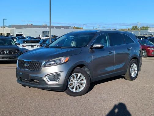 2018 Kia Sorento LX