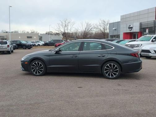 2020 Hyundai SONATA SEL Plus