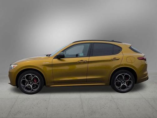 Gold 2023 Alfa Romeo Stelvio Veloce AWD