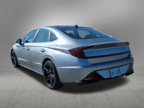 2021 Hyundai SONATA SEL