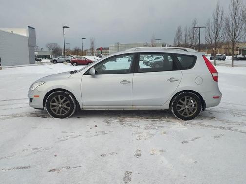 2012 Hyundai Elantra Touring GLS