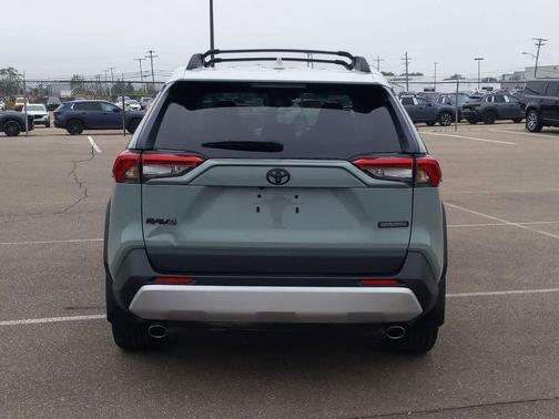 2022 Toyota RAV4 Adventure