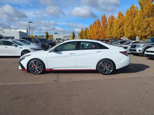 2022 Hyundai ELANTRA N Base
