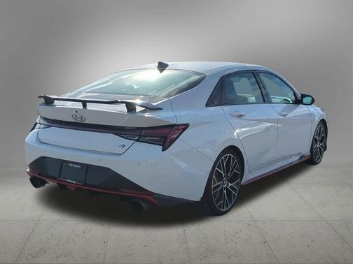 2022 Hyundai ELANTRA N Base