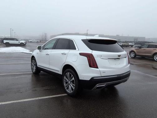 2020 Cadillac XT5 Premium Luxury