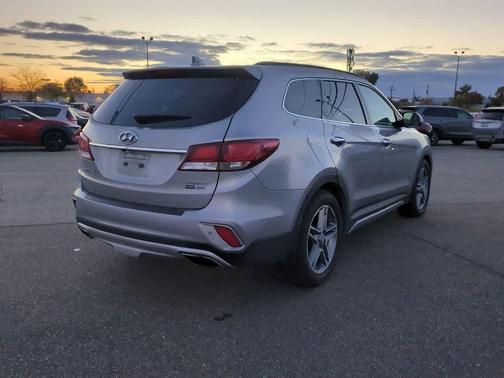 2017 Hyundai SANTA FE Limited Ultimate
