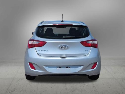 Shimmering Silver 2014 Hyundai Elantra GT Base