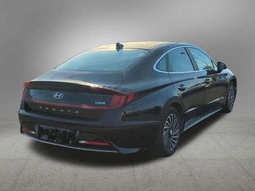 2023 Hyundai SONATA Hybrid Limited