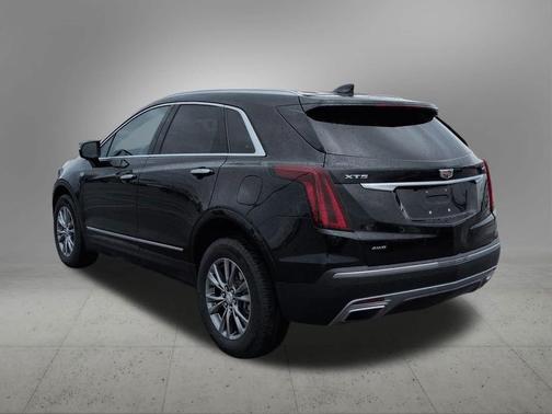 Stellar Black Metallic 2023 Cadillac XT5 Premium Luxury