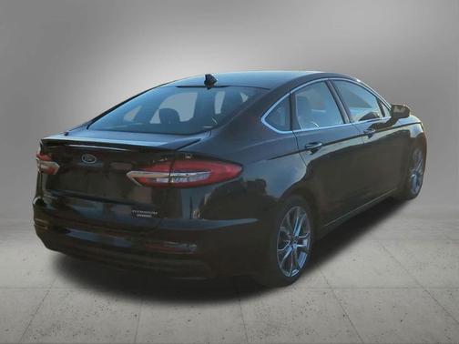 2020 Ford Fusion Hybrid Titanium