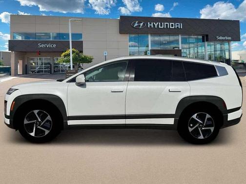 2026 Hyundai IONIQ 9 SE