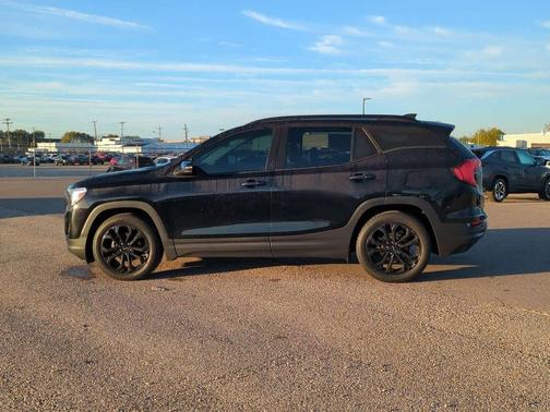 2021 GMC Terrain SLT