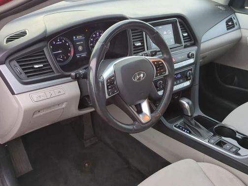 2019 Hyundai SONATA SEL