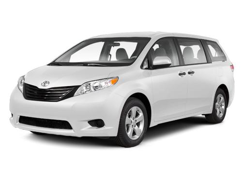Super White 2013 Toyota Sienna SE