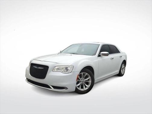 2016 Chrysler 300 Limited