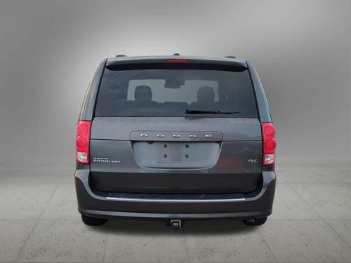 2016 Dodge Grand Caravan R/T