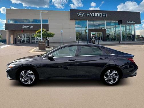 Abyss Black 2026 Hyundai ELANTRA Limited