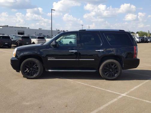 2012 GMC Yukon Denali