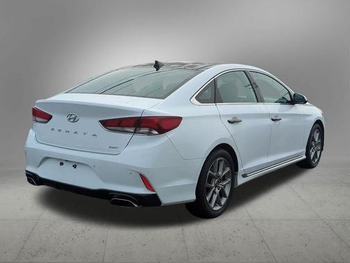 2019 Hyundai SONATA Limited 2.0T
