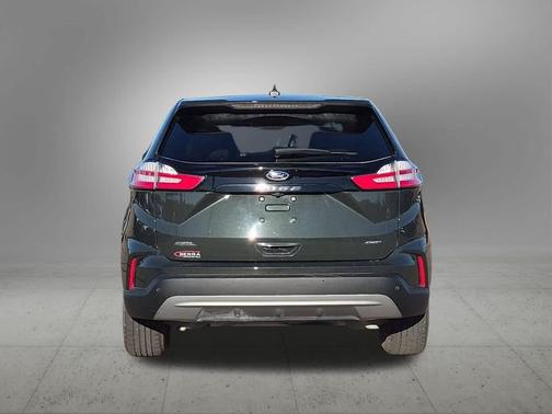 Forged Green Metallic 2024 Ford Edge SEL