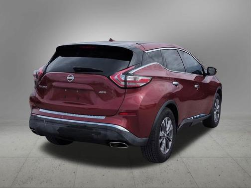 Cayenne Red Metallic 2015 Nissan Murano S