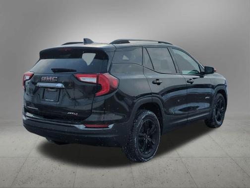 2022 GMC Terrain AWD AT4