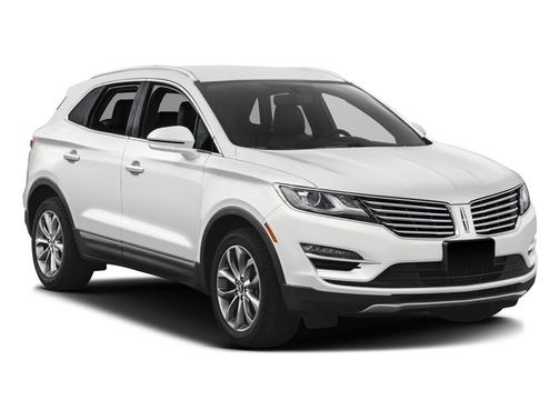 White Platinum Metallic Tri-Coat 2017 Lincoln MKC Reserve