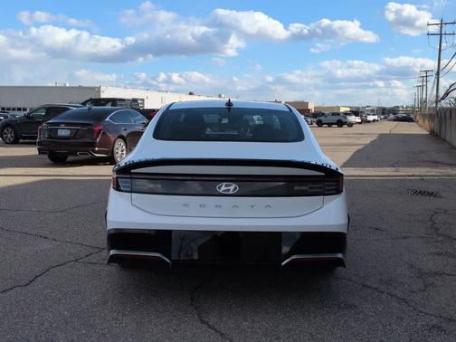 2024 Hyundai SONATA SEL