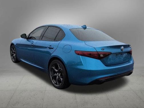 2019 Alfa Romeo Giulia Base