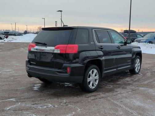 2017 GMC Terrain SLE-1