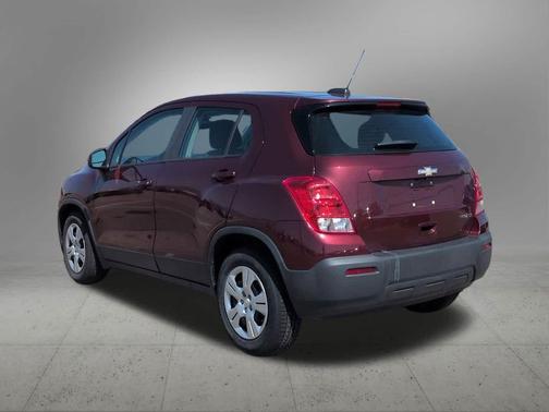 Crimson Metallic 2016 Chevrolet Trax LS
