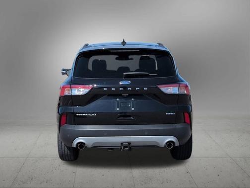 Agate Black Metallic 2022 Ford Escape Titanium