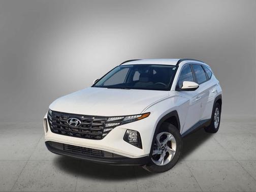 Quartz White 2022 Hyundai TUCSON SEL