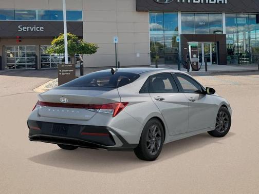 Fluid Metal 2026 Hyundai ELANTRA HEV Blue