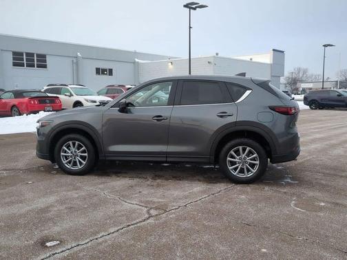 2023 Mazda CX-5 2.5 S Preferred Package