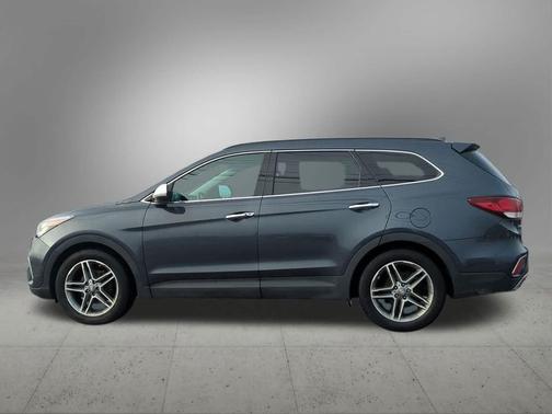 2017 Hyundai SANTA FE SE Ultimate